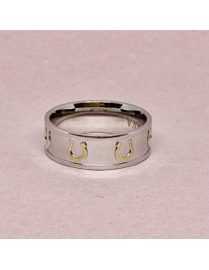 Tilva Horse Shoe Ring 2