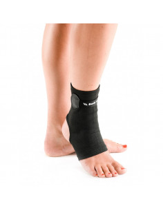 Back on Track Vristskydd med spänne 2