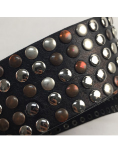 Pikeur Läderskärp med nitar