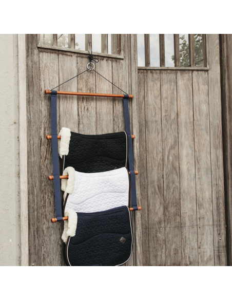 Kentucky Saddle Pad holder Luxe