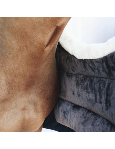 Kentucky Horse Bib Winter